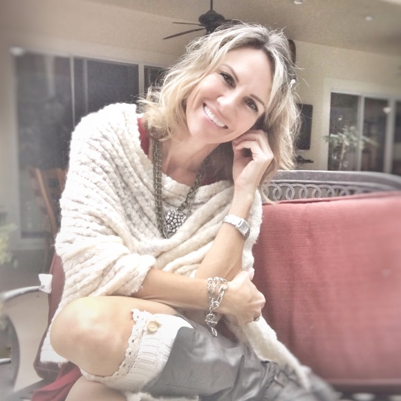 Meet your Posher, Kacia ๐งโโ๏ธ - Picture 9 of 13